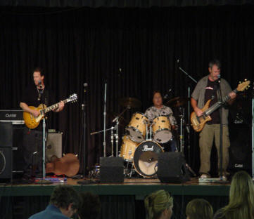 This Side Up Band Plays in Manhattan Beach
